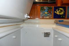 Gelcoat completed & buffed, standoffs epoxied in