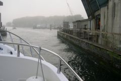 Tricky currents through the bridge openings!