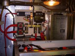 Revamped 12V distribution panel