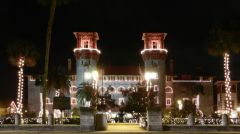Alcazar Hotel (City Hall)
