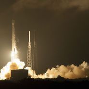 Falcon 9 launch (web photo)