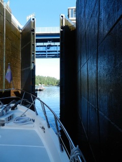Lock doors at lower level