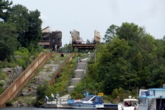 Big Chute platform topping hill